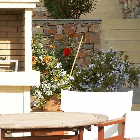 Villa Alonissos 4-bedroom Large With Private Pool