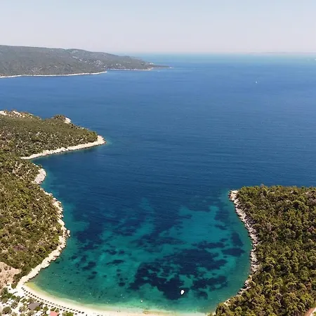 Alonissos 4-bedroom Large With Private Pool